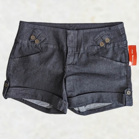 Miss Demeanor Button Cuffed Dark Wash Denim Stretchy Mid Rise Jean Shorts- sz 16 - Picture 1 of 12